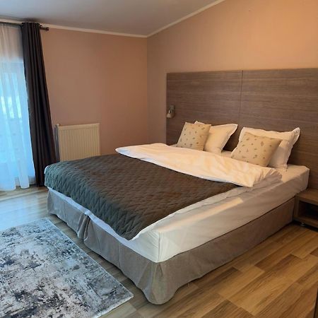 Studio Apartcity Brasov Exterior photo