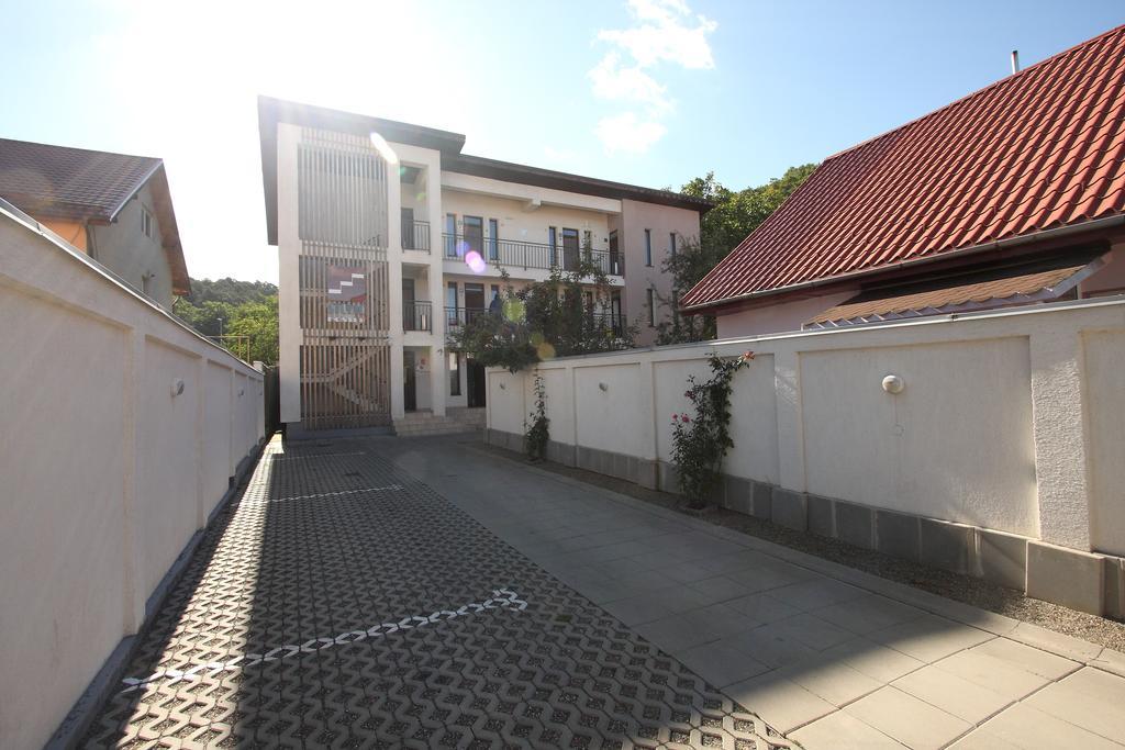 Studio Apartcity Brasov Exterior photo