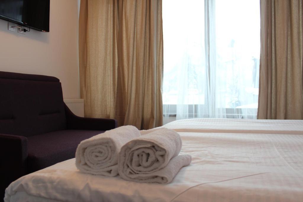 Studio Apartcity Brasov Exterior photo